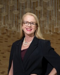 <strong>Cara Reid</strong><br>
Hospitality