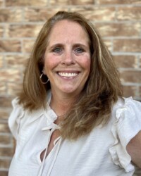 <strong>Nancy Towry</strong><br>Treasurer