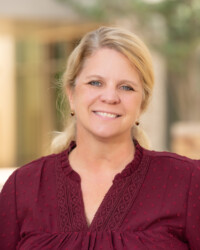 <strong>Korrina Russell</strong><br>
Social Media Korrina Russell